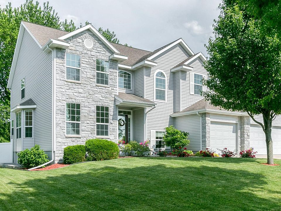 Front Exterior with Stone Accents