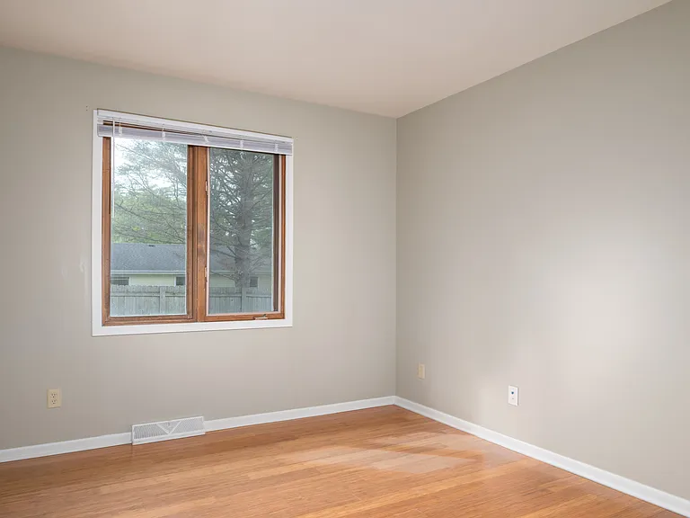 13 Keighley Cir — Photo 10