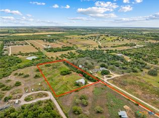 2862 Wetz Rd, Marion, TX 78124