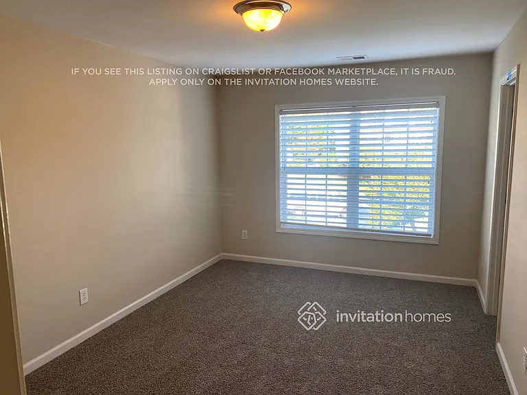 4001 Sedgewick Rd — Photo 8