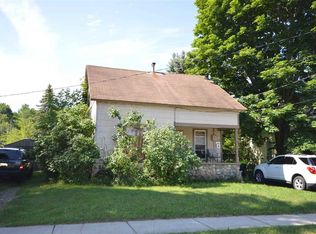 612 E Main St, Boyne City, MI 49712