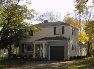 1593 College Hill Dr, Columbus, OH 43221