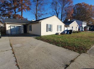 1290 Eaglewood Dr, Virginia Beach, VA 23454