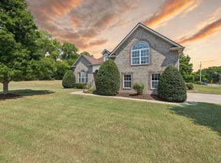1030 Wyndham Dr, Gallatin, TN 37066