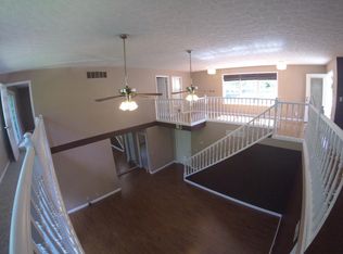 1406 Skyview Dr, Branson, MO 65616