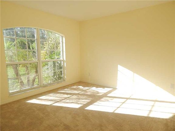 3rd image of 9046 103rd Ave