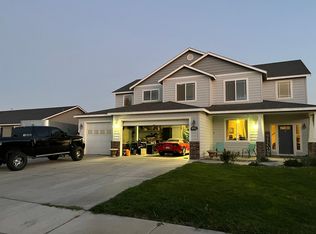 4912 Malaga Dr, Pasco, WA