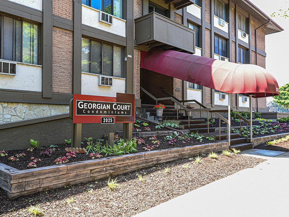 1st image of 2025 E Greenwich AVENUE #101