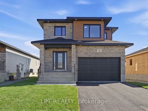 72 Chateauguay St, Russell, ON K0A 1W0