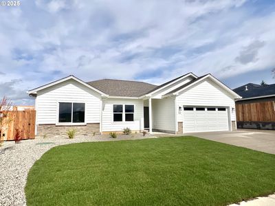 931 Medina Ave, Sutherlin, OR, 97479