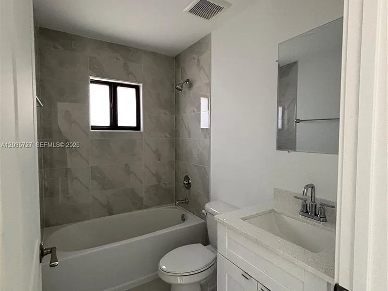 1457 NW 2nd Ave #1 — Photo 25