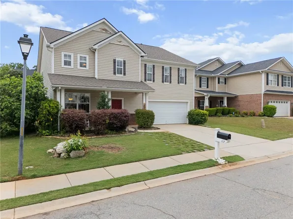 117 Scottish Ave, Simpsonville, SC 29680