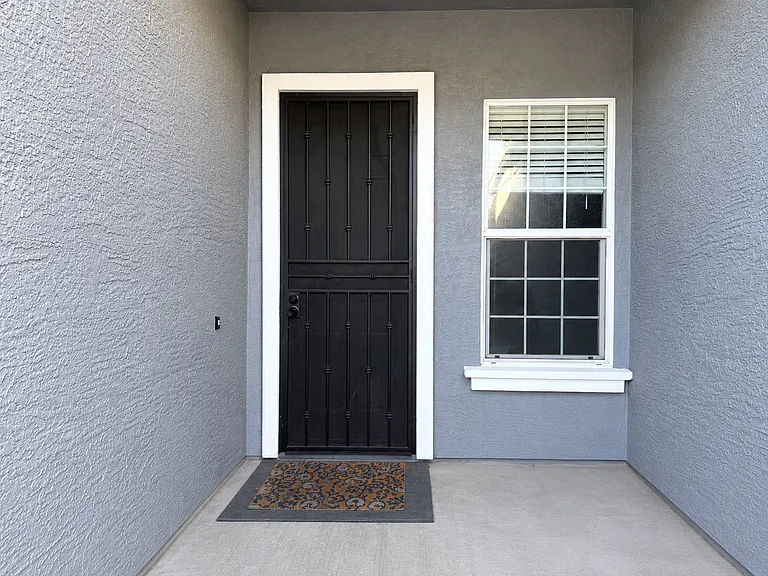 10163 Omeara Dr — Photo 4