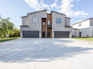 3560 N Tyler Ct #&-3562, Wichita, KS 67205