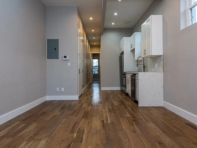 107 Skillman Ave #3T — Photo 6