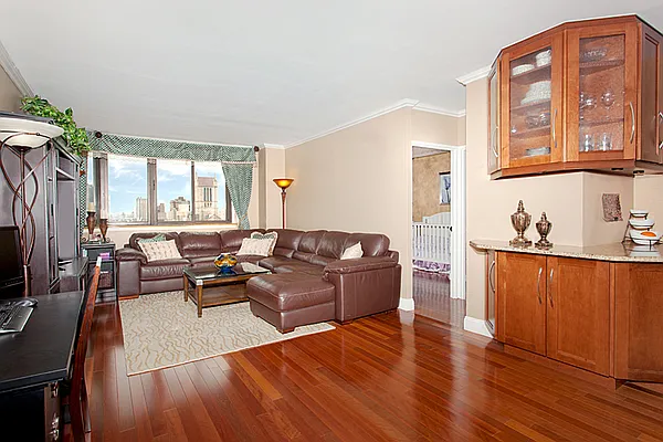 Sold by Brown Harris Stevens | media 9
