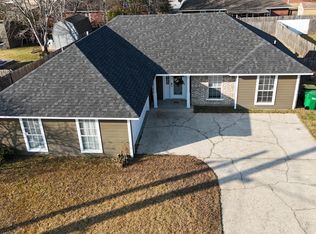 6636 Oakbrook Dr, Ocean Springs, MS 39564
