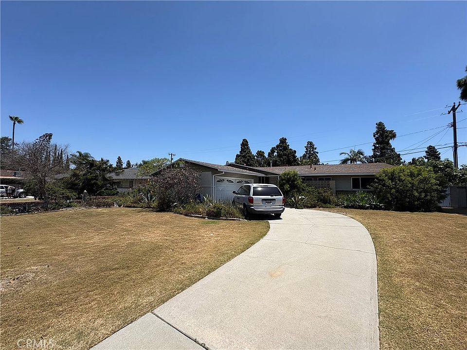 1st image of 10445 Ballard Dr