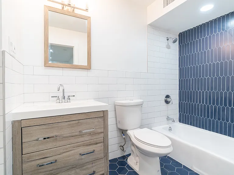 520 Adams Ln #2 — Photo 25