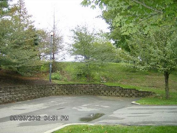 2nd image of 5108 Greensview Way #B-2