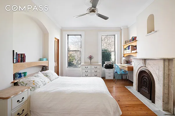 Sold by Compass | media 26