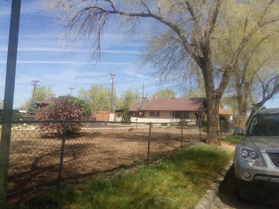 view from Montezuma Ave.