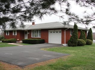 1177 Running Deer Dr, Auburn, PA 17922
