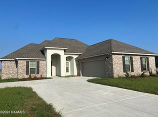 116 Preston Rose Ln, Youngsville, LA 70592