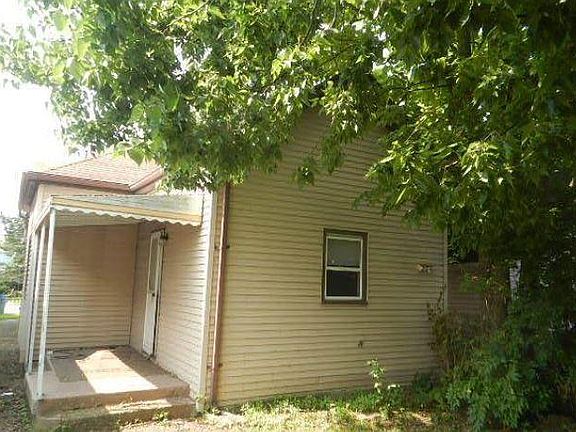 2nd image of 418 Knightsbridge Dr