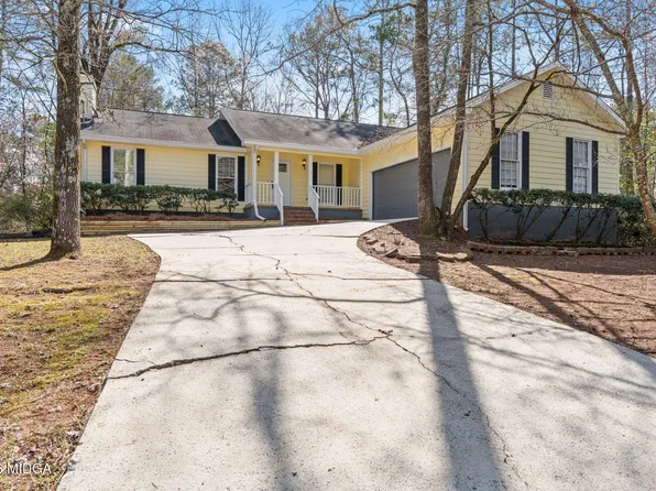 1487 Queen Anns Ln, Macon, GA 31220