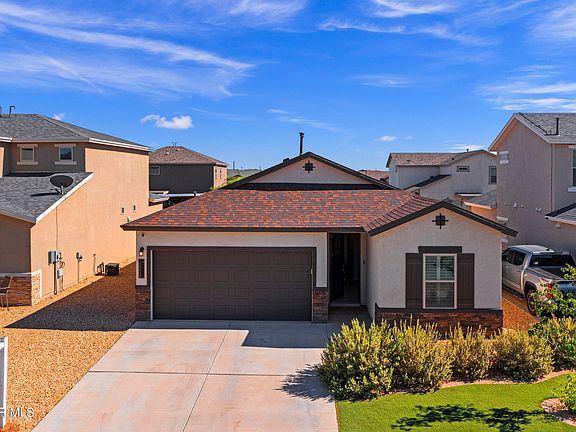 4th image of 12248 Desert Vista Ave