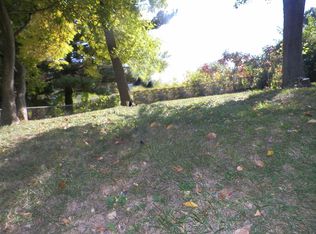 2023 Birchwood Dr NE, Cedar Rapids, IA 52402