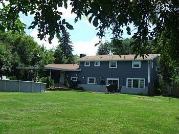 5th image of 77 Taber Rd