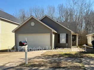4817 Royal Run Dr, Memphis, TN 38128