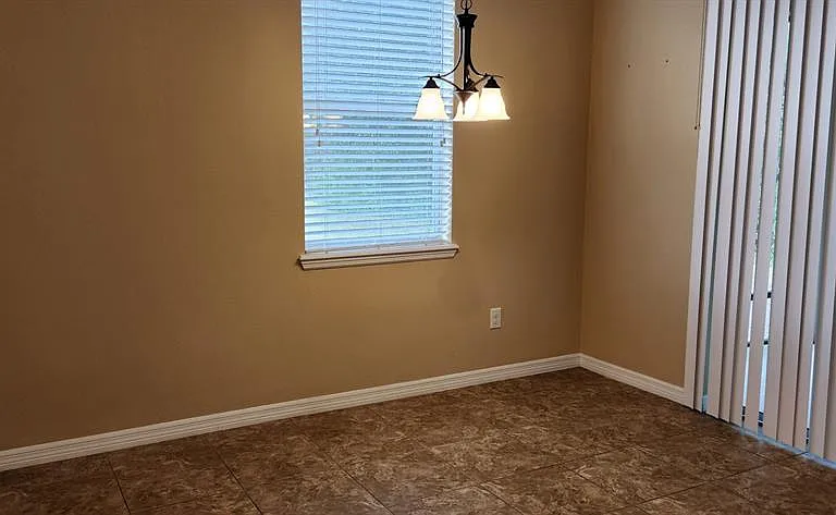 8710 Karpeal Dr — Photo 17