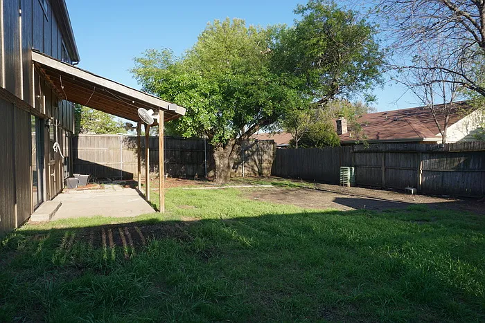 2609 Hamilton Dr — Photo 25