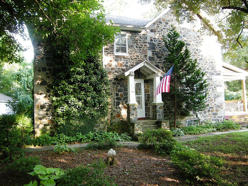 Stunning Stone Colonial