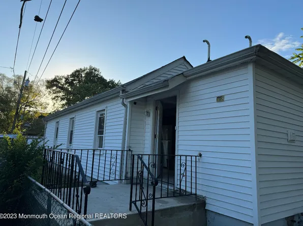 30 Howard Avenue, Keansburg, NJ 07734