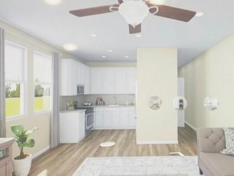 1880 Trulyn Ave — Photo 2