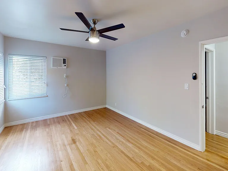 OCC - Palm View Apartments — Photo 10