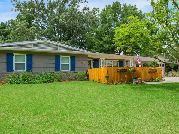 209 Irene Cir, Lafayette, LA 70503
