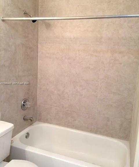 18324 NW 68th Ave #H — Photo 11