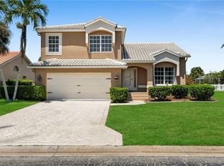 13760 Silver Lake Ct, Fort Myers, FL 33912