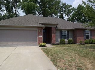 2900 Mooring Rd, Evansville, IN 47725