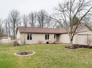 7962 Springwater Dr W, Indianapolis, IN 46256
