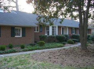 110 Artillery Rd, Yorktown, VA 23692