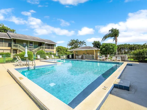 5501 Rattlesnake Hammock Rd APT 109, Naples, FL 34113