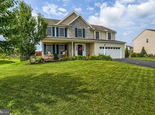 120 Payne Dr, Mount Wolf, PA