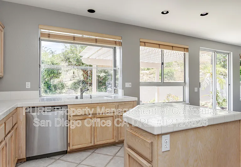 12140 Sage View Rd — Photo 9
