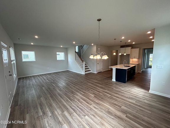 4th image of 1108 Trisail Terrace